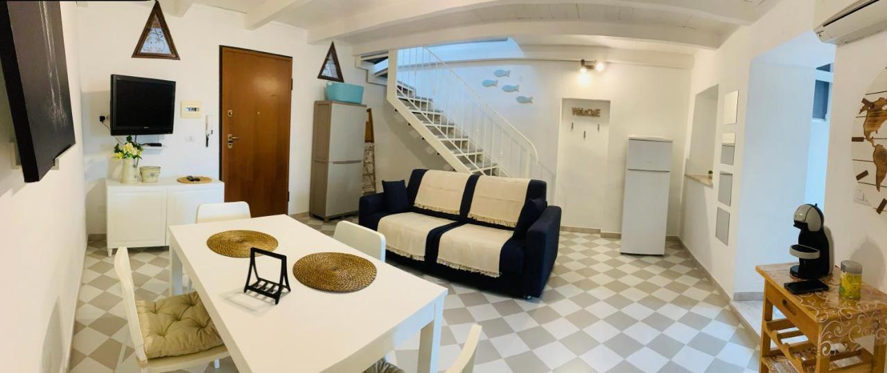 Wonderful Apartment In Old Alghero Eksteriør billede