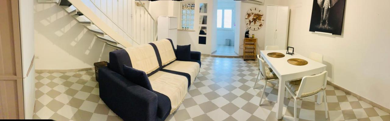 Wonderful Apartment In Old Alghero Eksteriør billede